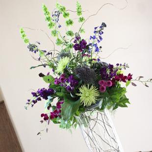 CF0858-Stylish, Modern, Ceremony Arrangement in Shades of Purples and Green