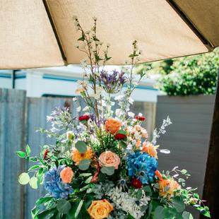 CF09289-Rustic Arrangement on Wine Barrel