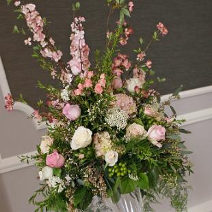 CF5780-Tall Blush Pink and Ivory wedding Ceremony Arrangement