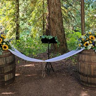 CF9341-Sunflower Ceremony Arrangements on Wine Barrels edited-1