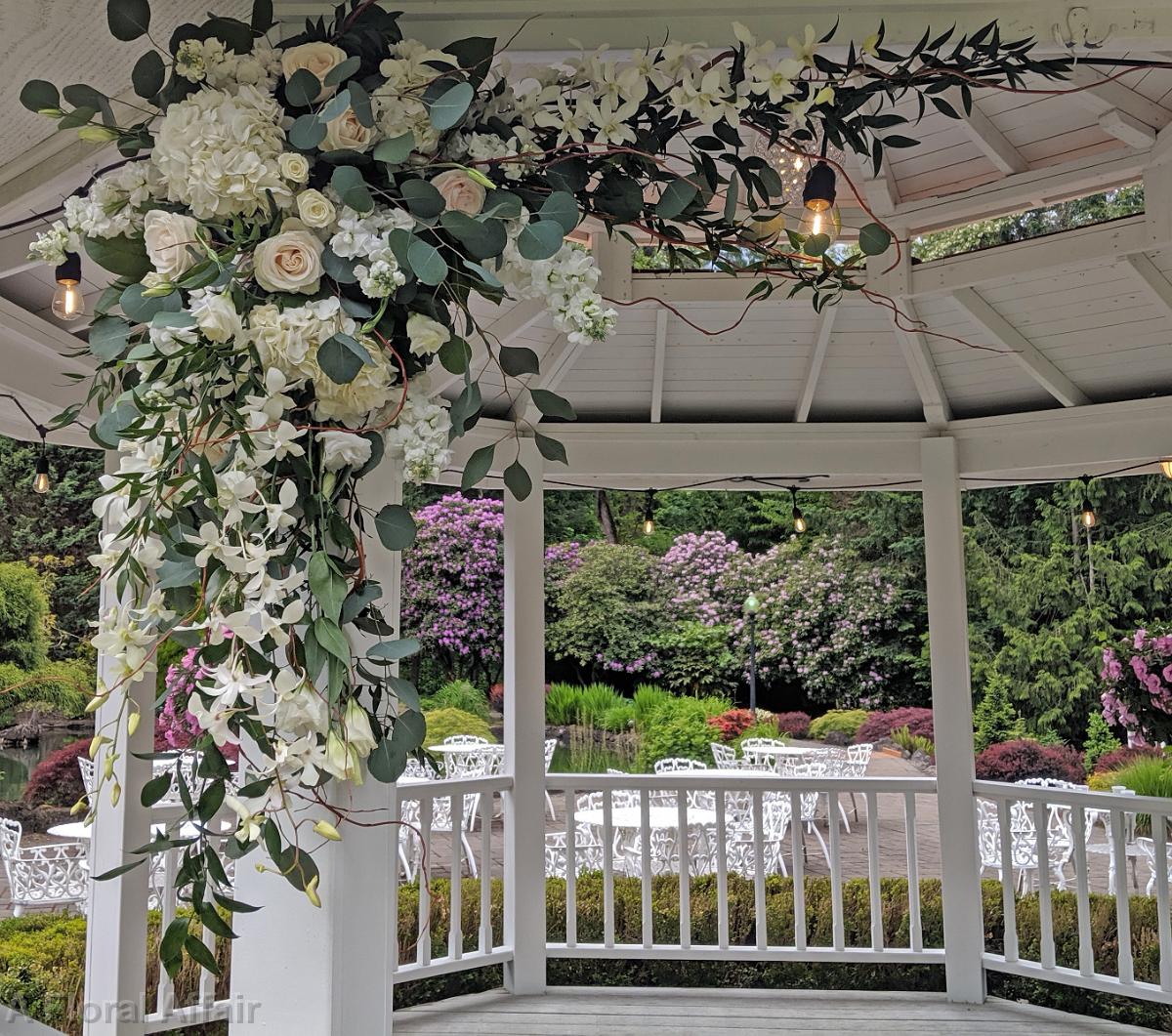 CF09254-Elegant White Floral Spray on Lakeside Gardens Gazebo