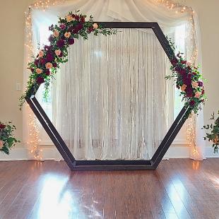 CF9346-Hexagon Wedding Arbor with Floral Sprays