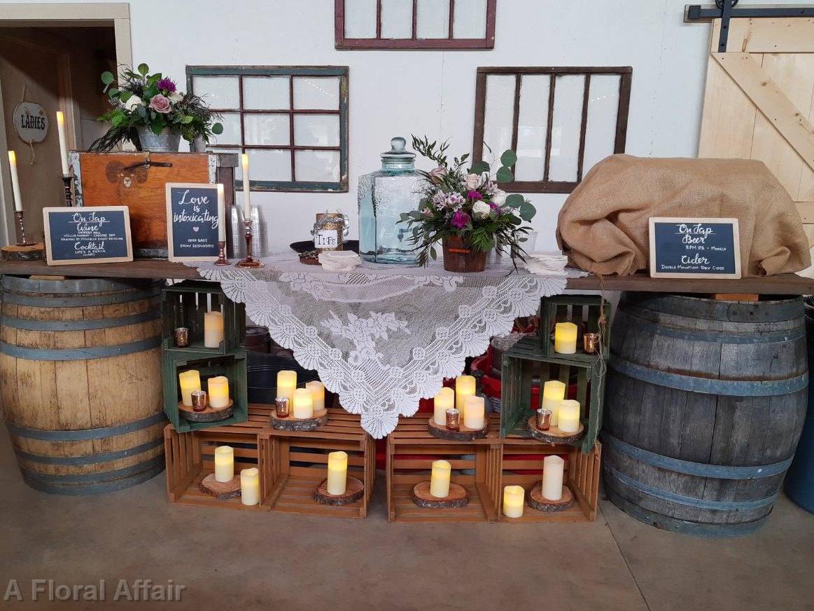 FT0763-Rustic Wedding Decorations at Red Barn Villa