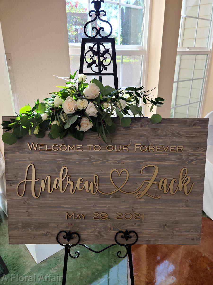 FT0772-Welcome Sign Floral Piece