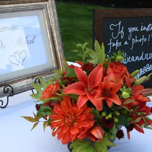 FT0689-Fall Guest Book Arrangement