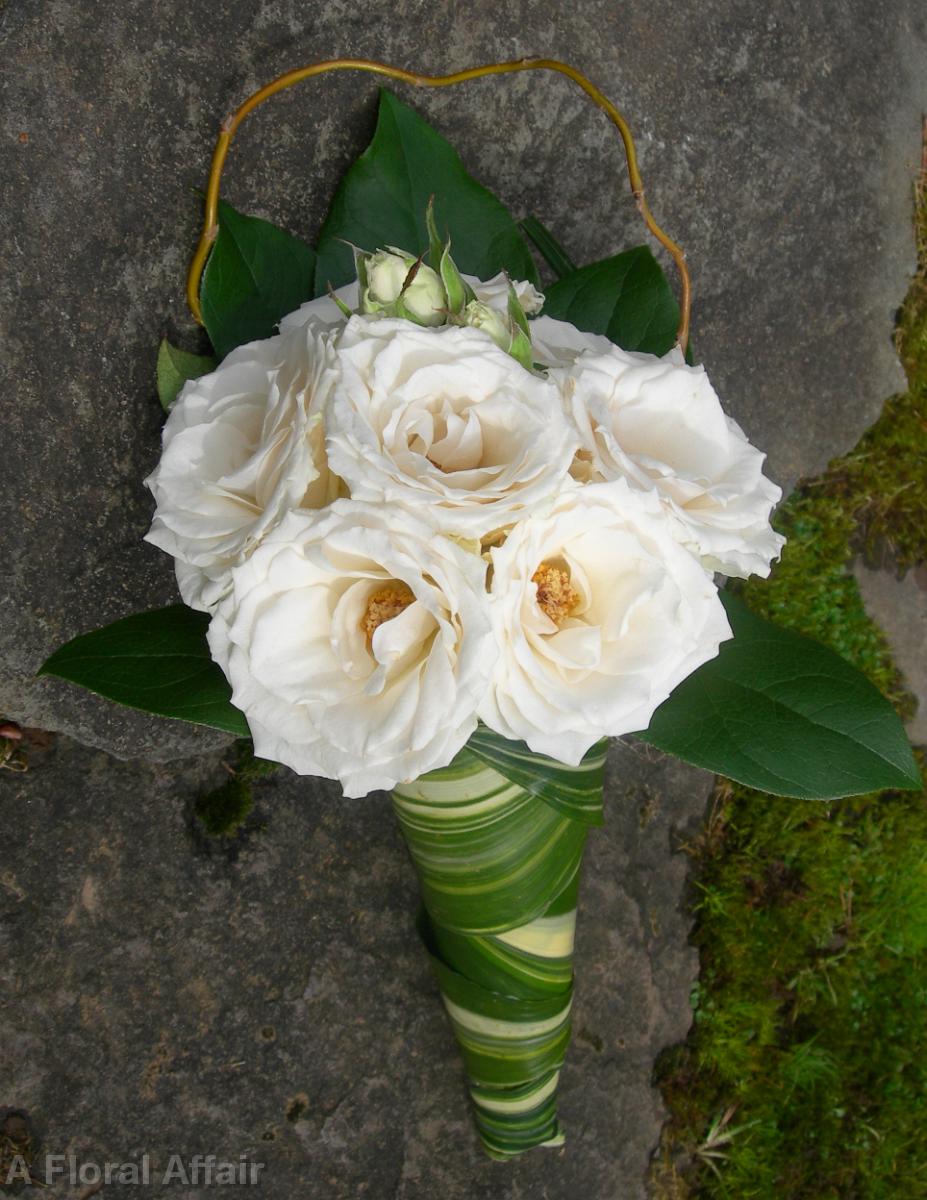 BG0059-Leaf Wrapped Flower Girl Cone