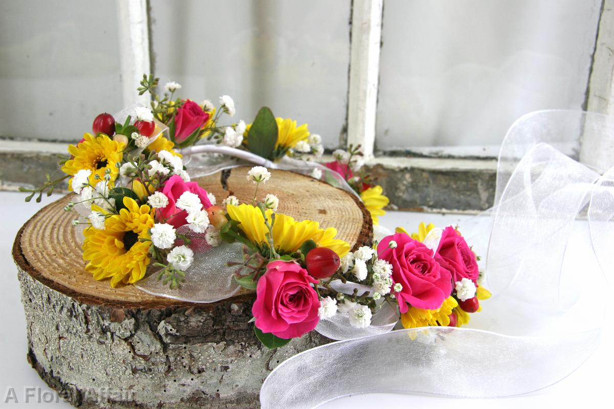 BG0078-Sunflower and Baby's Breath Halo
