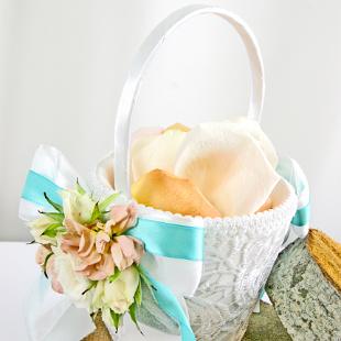 BG0075-Flower Girls White Lace Basket