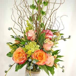RF1071-Apricot and Green Vintage Garden Tall Centerpiece