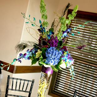 RF1101-Eggplant Purple, Dark Blue, and Green, Modern Tall Centerpiece with Peacock Feathers