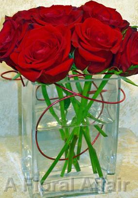 RF0766-Simple Elegant, Red Centerpiece with Wire