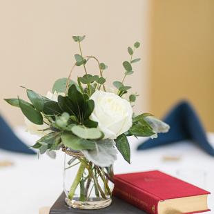 RF1546-Wedding Centerpiece with Books