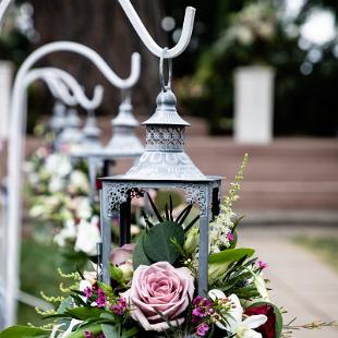 CF9303-Elegant Aisle Marker and Centerpiece