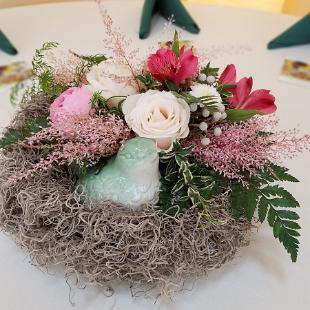 RF1371-Nest Centerpiece with Bird