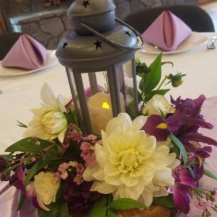 RF1442-Rustic purple and white centerpiece