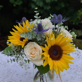 RF1493-Yellow and Blue Sunflower Centerpiece