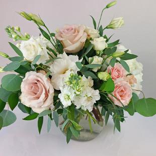 RF1501-Classic Romantic White and Blush Wedding Centerpiece