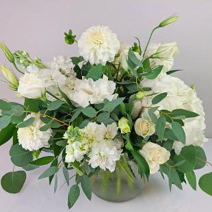 RF1502-All White and Green Wedding Centerpiece