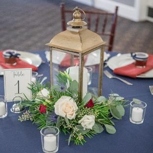 RF1545- all Wedding Centerpiece with Gold Lantern