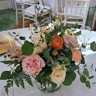 $85 to $115 Reception Flowers