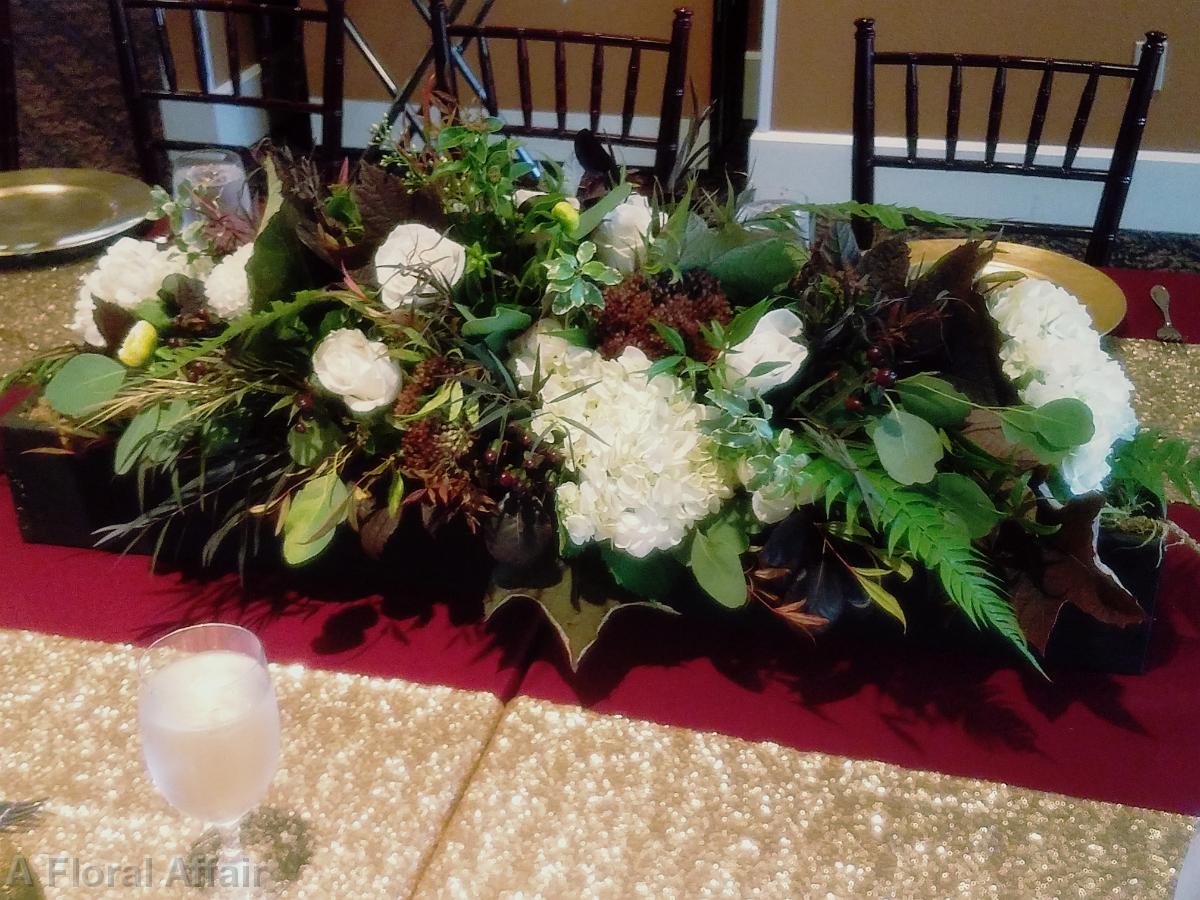 RF1340-Long White and Green Table Centerpiece