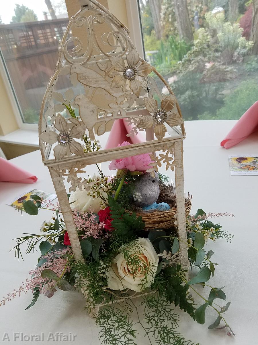 RF1373-Whimsical Lantern Centerpiece