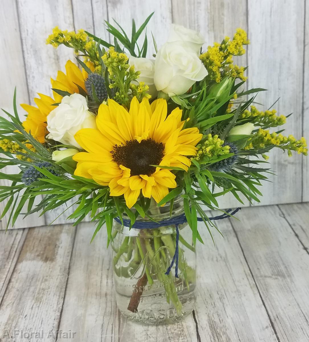 RF1469-Simple Sunflower Mason Jar Arrangement