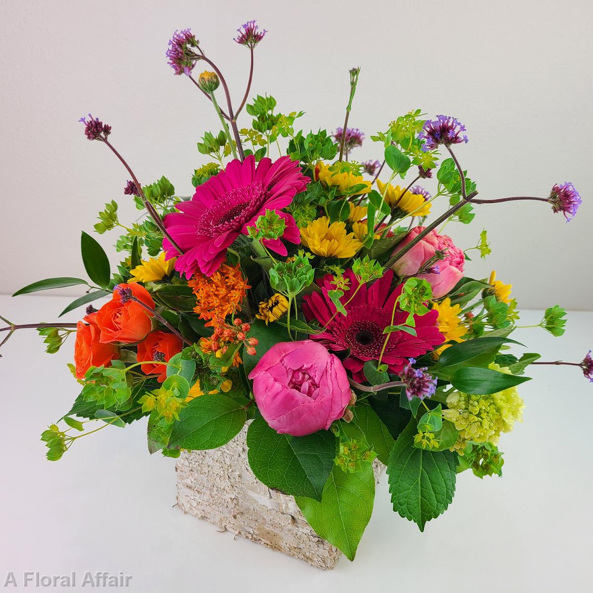 RF1499-Bright Rustic Centerpiece with Pink Peony