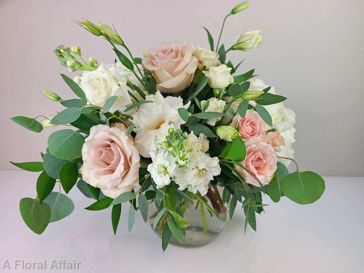 RF1501-Classic Romantic White and Blush Wedding Centerpiece