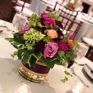 RF0482-Purple's. Green and Apricot Garden Centerpiece