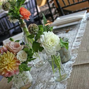 RF0506-Vintage and Lace Centerpiece Setting