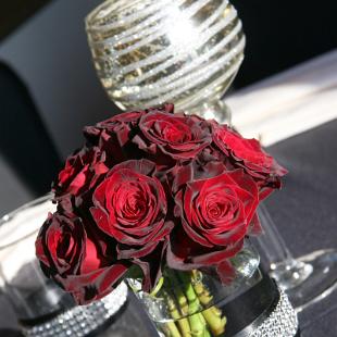 RF0597-Red and Black Rhinestone Centerpiece