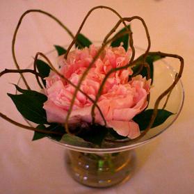 RF0982-Natural, Rustic, Pink Floating Bowl Centerpiece