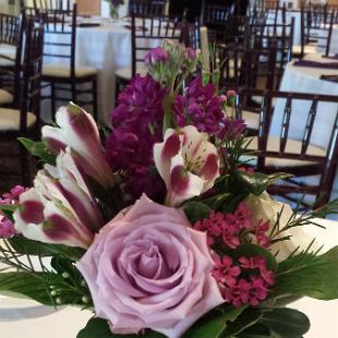 RF1147-Purple and Lavender Mason Jar Centerpiece