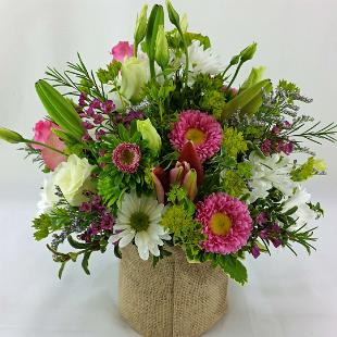 RF1193-Darling DDaisies Pink and White Garden Arrangement