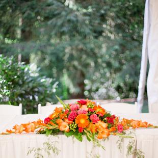 FT0723-Bright Orange and Coral Head Table Centerpiece