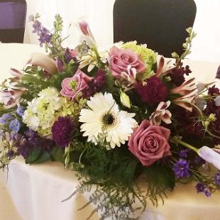 FT0728-Plum, Purple and Royal Blue Head Table Arrangement