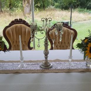 FT0752-Head Table with Small Arrangements