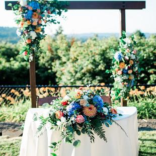 FT0761-Sweetheart Table Arrangement in Blues and Corals