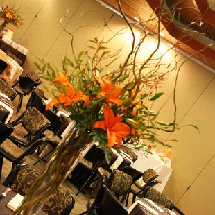 R1105-Orange and Green, Simple Rustic Fall Tall Centerpiece