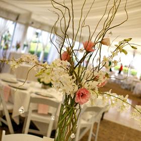 RF1017-Blush Pink and White Simple Sophisticated Tall Centerpiece