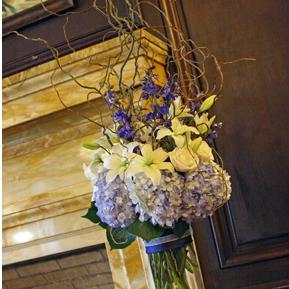 RF1031-Cobalt Blue and White Elegant Stylish Tall Centerpiece