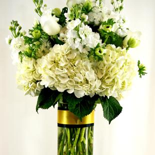 RF1076-White and Yellow, Natural Tall Centerpiece