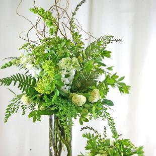 RF1081-Green and White, Natural and Woodland Tall and Low Centerpieces