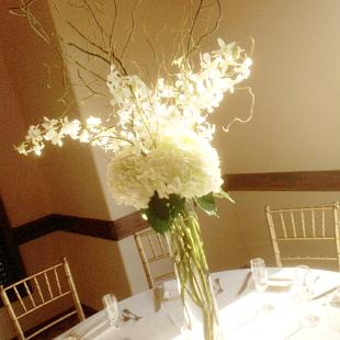 RF1104-White, Stylish and Sophisticated Tall Centerpiece