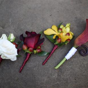 BF0460-Ivory, Burgundy and Gold Boutonnieres