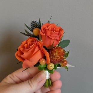 BF0820-Orange boutonniere