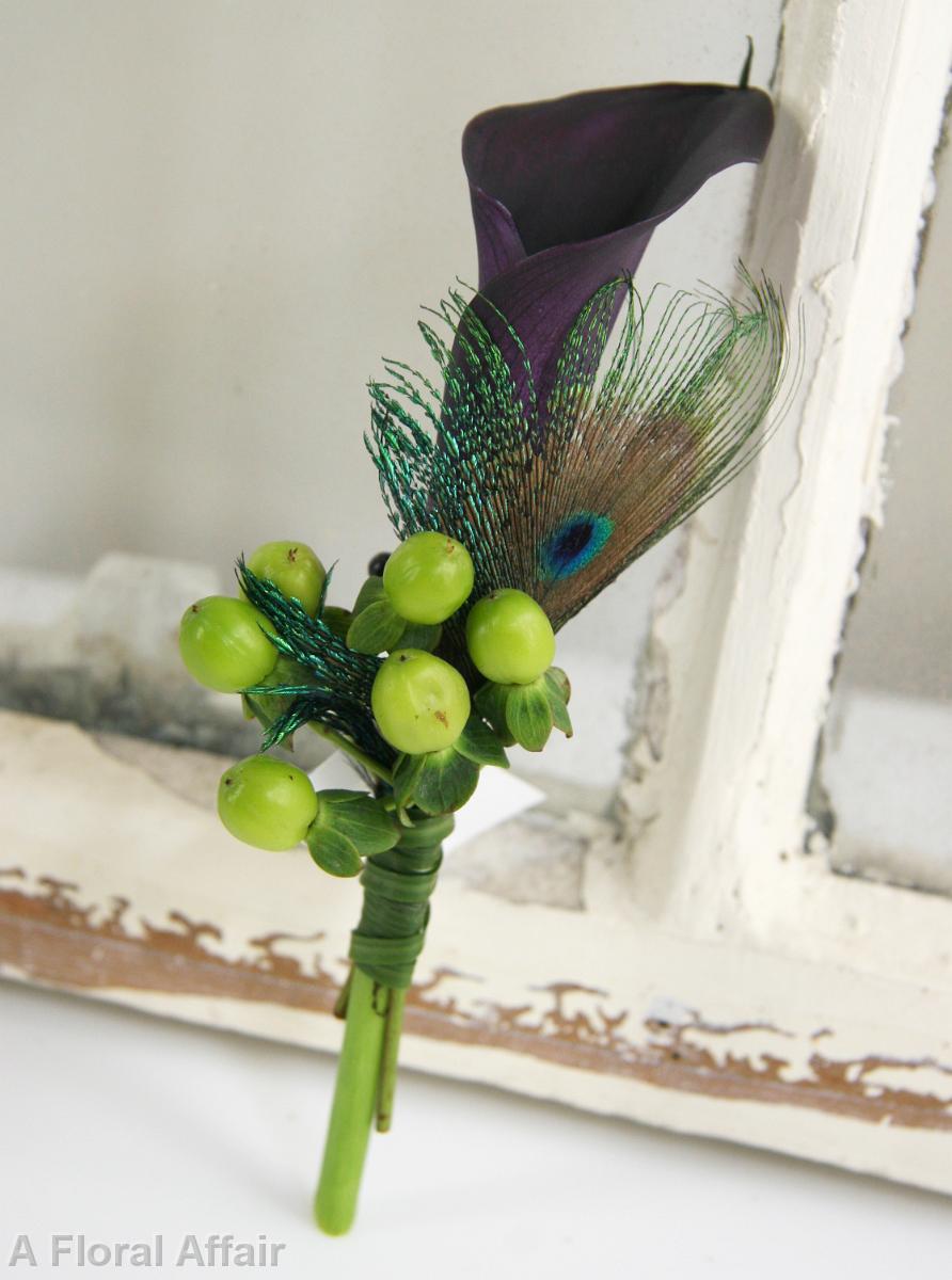 BF0633-Peacock Feather and Mini Calal Boutonniere