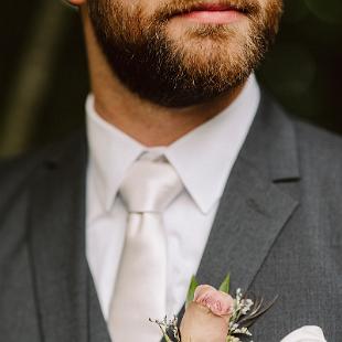 BF0791-Mauve Rose Boutonniere