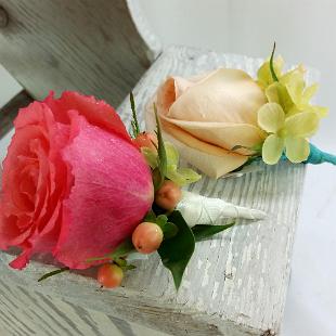 BF0687-Coral, Green and Apricot Rose Boutonnieres
